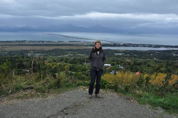 A cidade de Homer e sya londa 'spit', na Península do Kenai, no sul do Alaska, vistos do alto do mirante